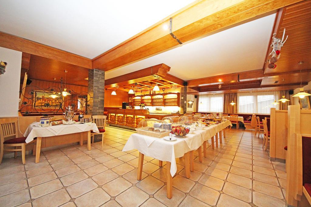 Gasthof Pension Rose 비르겐 외부 사진